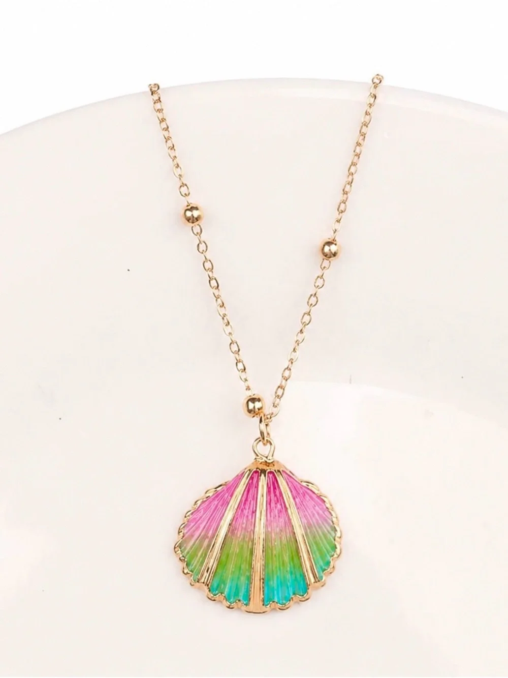 “Ombre Scallop Shell” Rainbow Bivalve Clam Oyster Gold-Dipped Mermaid Necklace